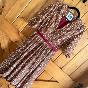 Anthropologie Edme & Esyllte
Retro Pattern Vintage Style Knee-Length Shirt dress